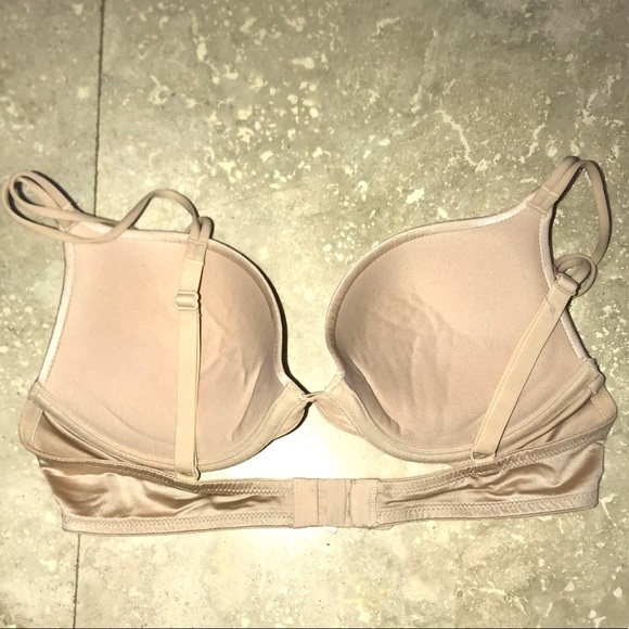 Victoria’a Secret satin beige push up bra 34B - Picture 3 of 11